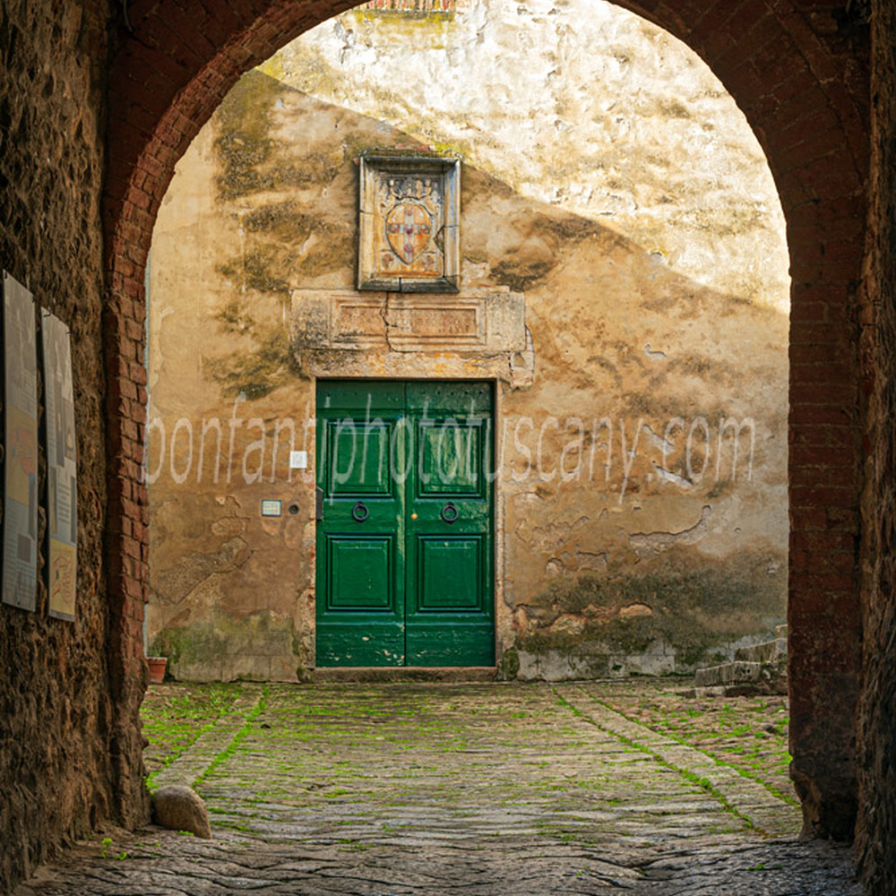 torri abbey - the entrance.jpg