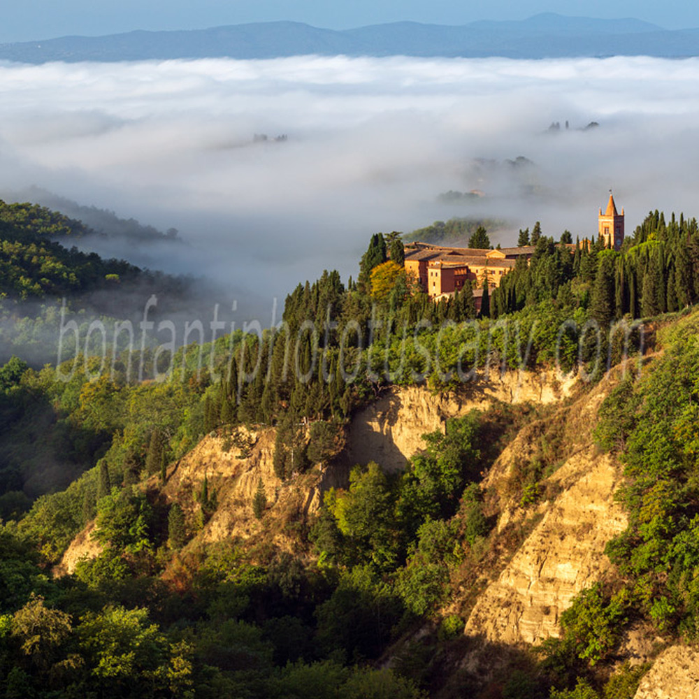 monte oliveto maggiore abbey - a view in the landscape #6.jpg