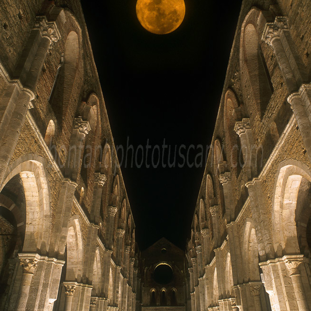 san galgano abbey at moonlight.jpg