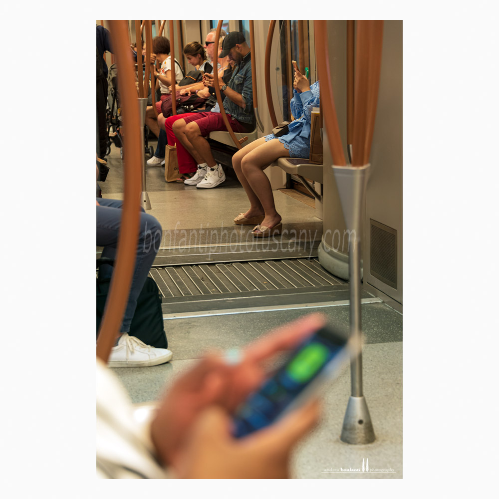 bruxelles #4 in metro.jpg bruxelles #4 in metro.jpg