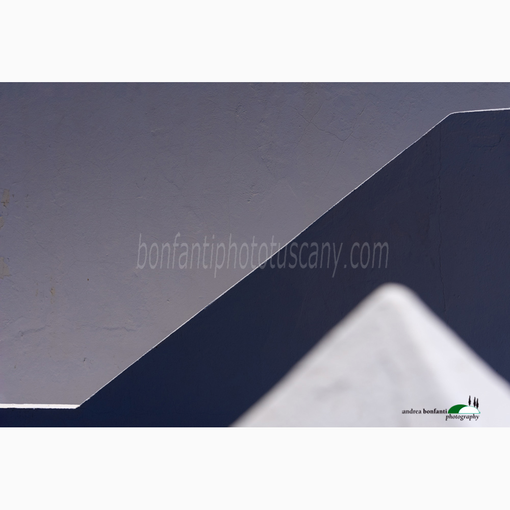 chiaroscuro and graphism at El Mojon.jpg