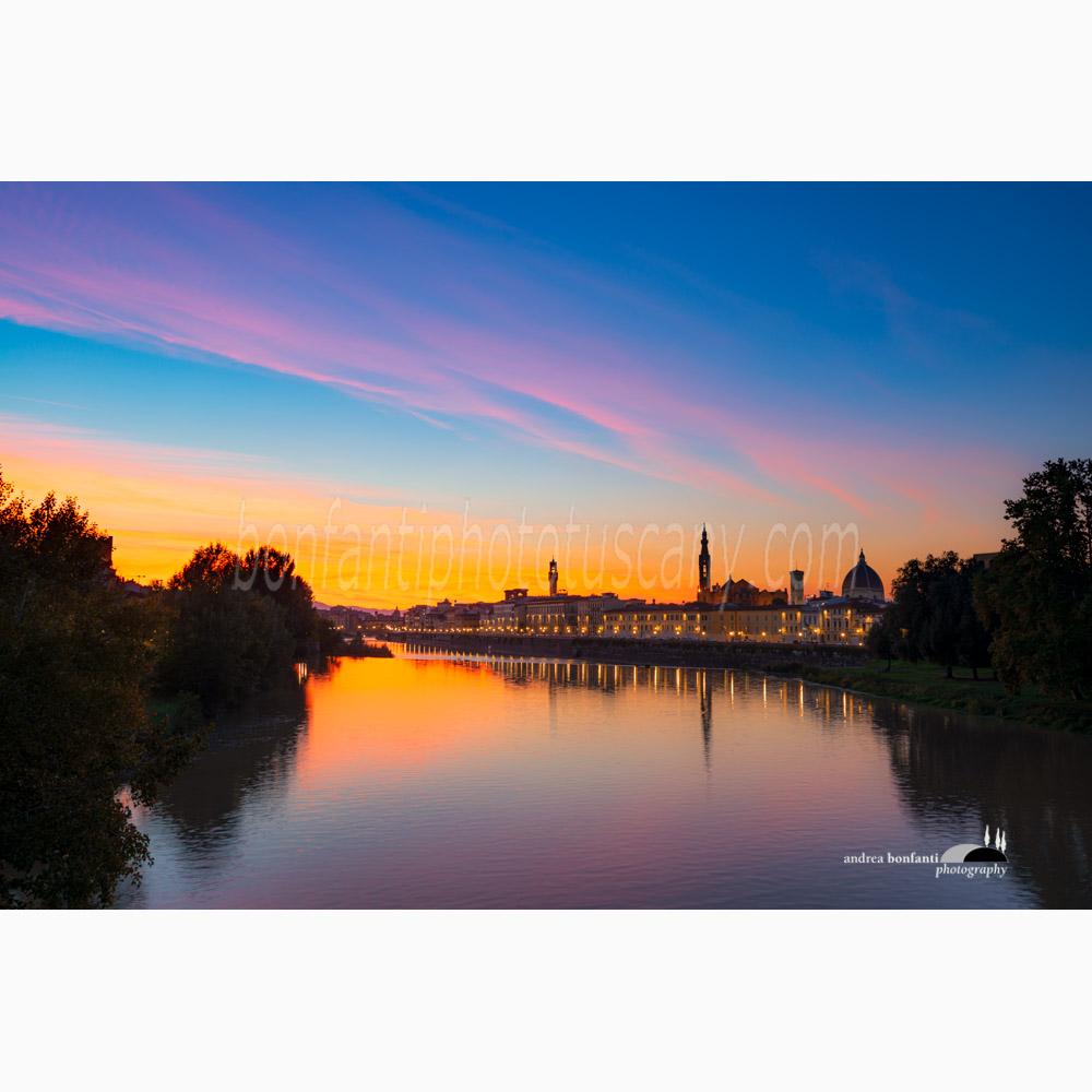 florence skyline taken from the san niccolò bridge.jpg