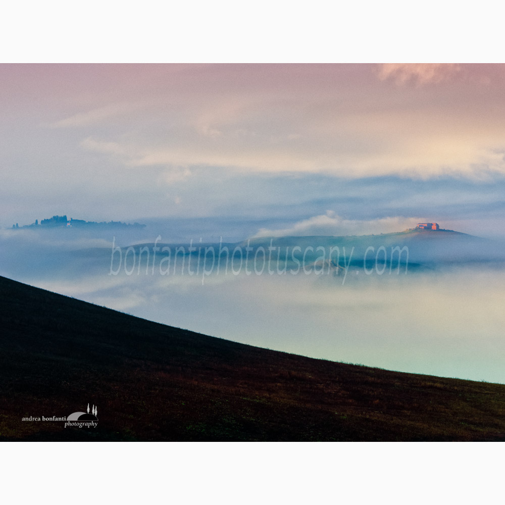winter sunrise in the Crete Senesi landscape.jpg