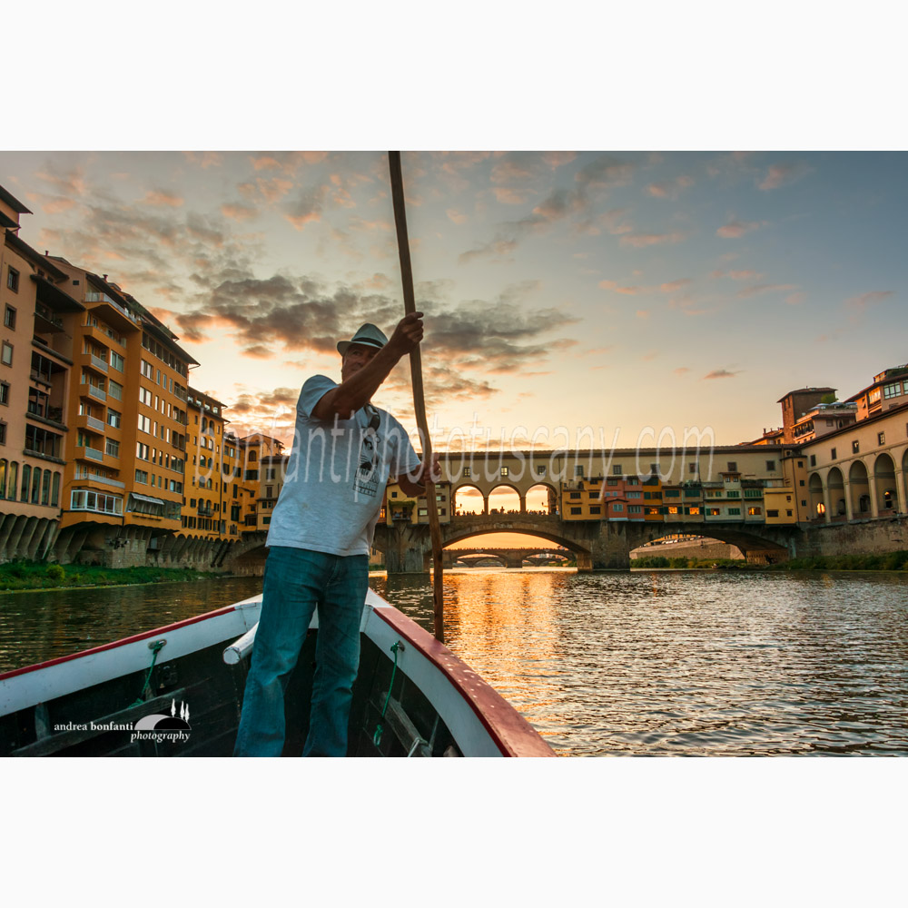 a renaiolo in the foreground with the ponte vecchio of florence in the background.jpg