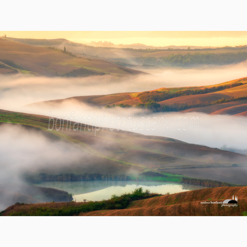 the lake of Torre a Castello in late september.jpg