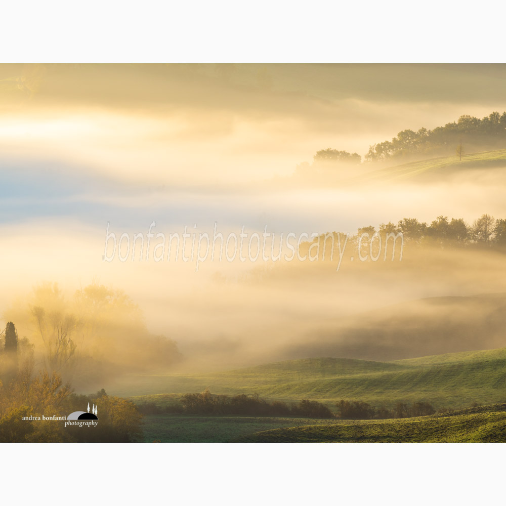 spiritual sunrise in the valley of Camerone.jpg