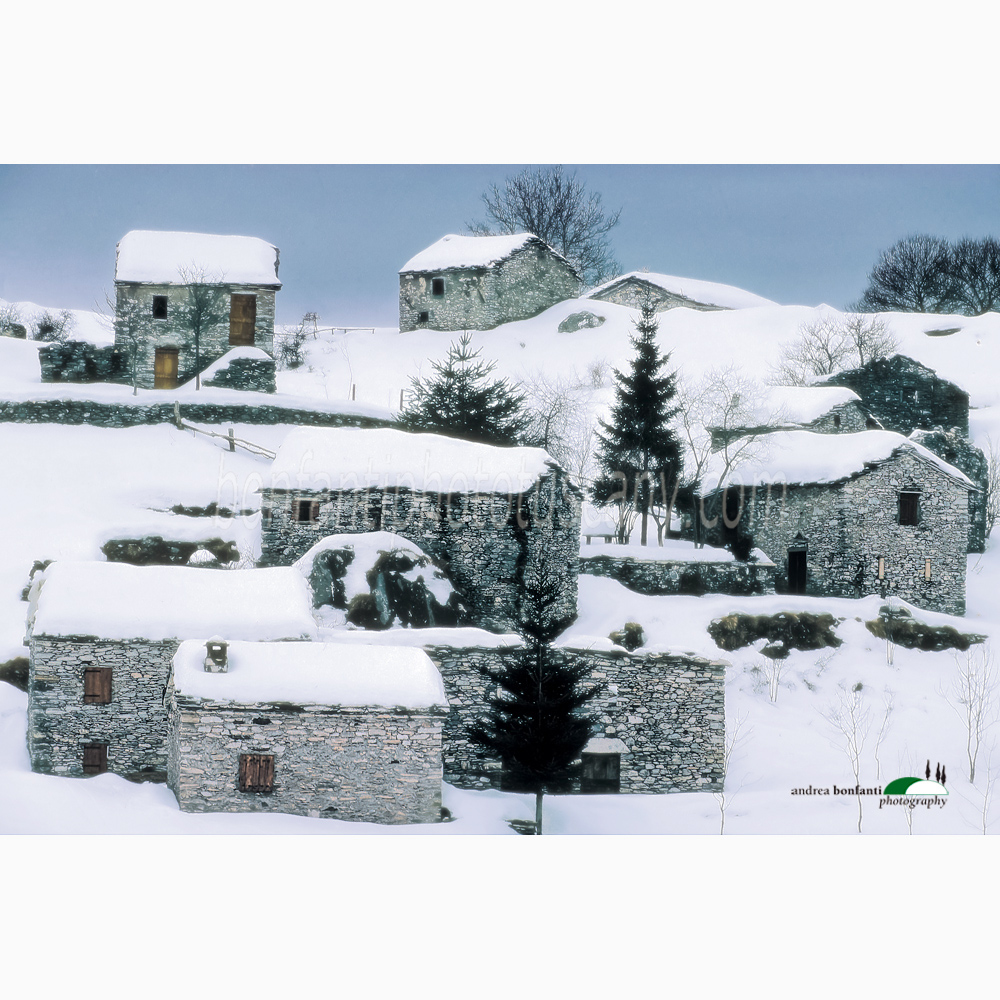 i caselli di campocatino innevati.jpg i caselli di campocatino innevati.jpg